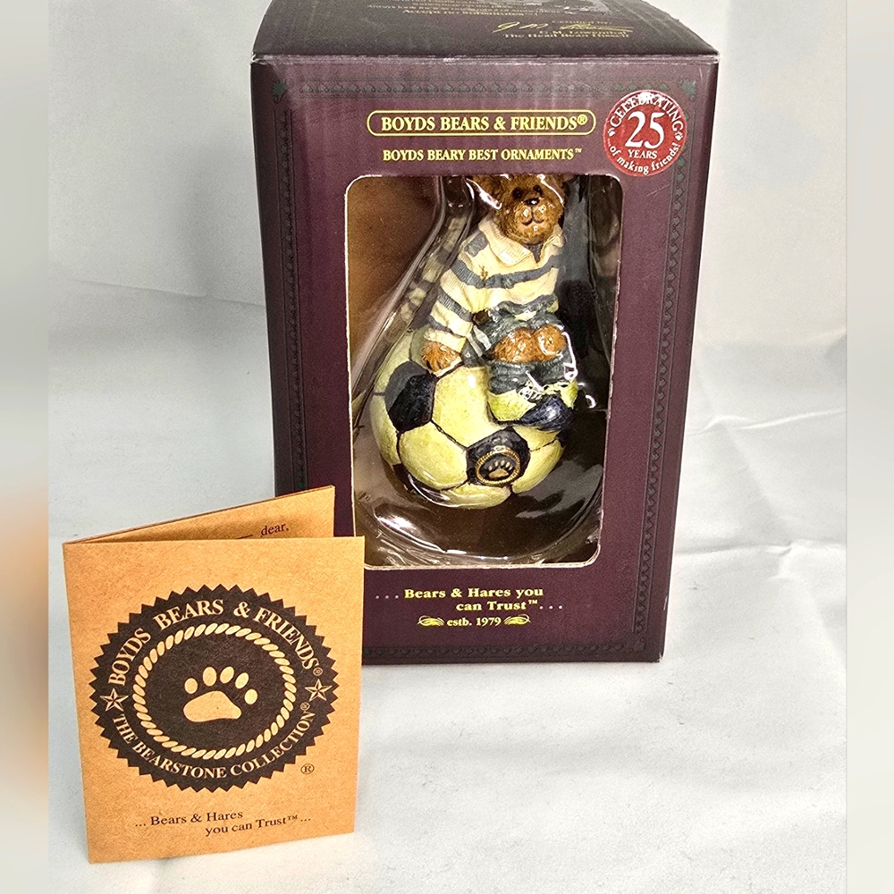 Boyds Bears Ornament